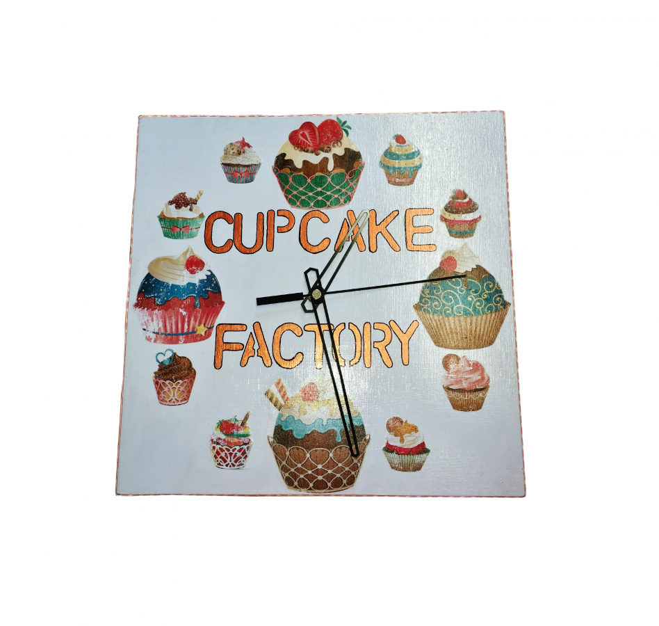 Træ ur carrer model "cup-cake 