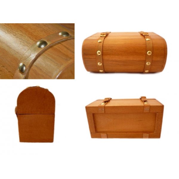 Meget flot buet kommode i massivt b&oslash;getr&aelig; 