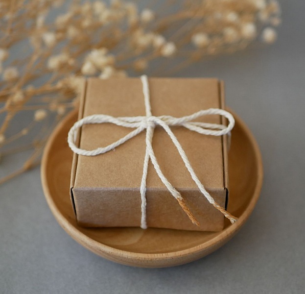 Store ovale &oslash;reringe i valn&oslash;ddetr&aelig; og gr&aring; metallic