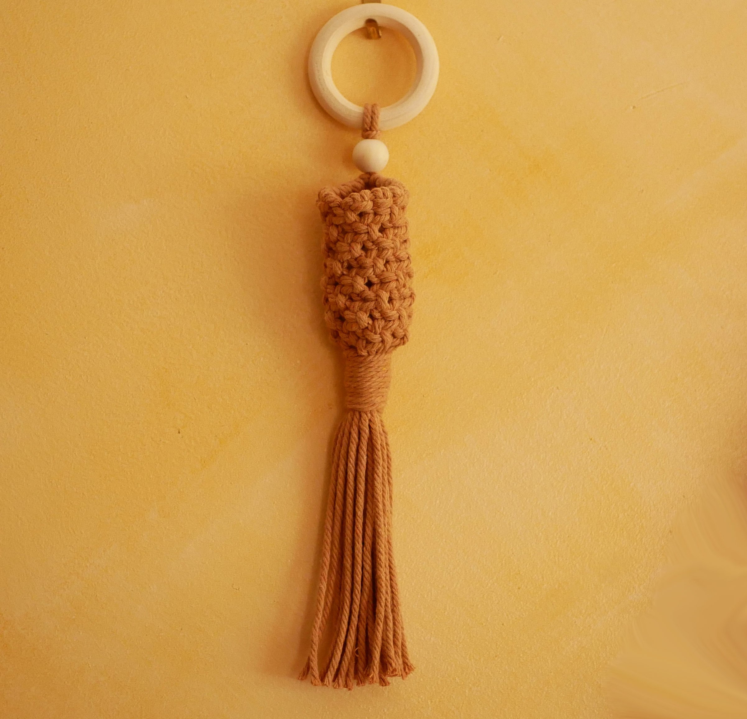 Petite suspension en macramé pour mini plantes avec corde coton Beige sable