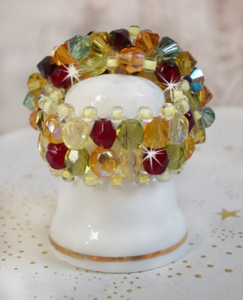 Bague Proven&ccedil;al avec des Cristaux de Swarovski et perles de boh&ecirc;me