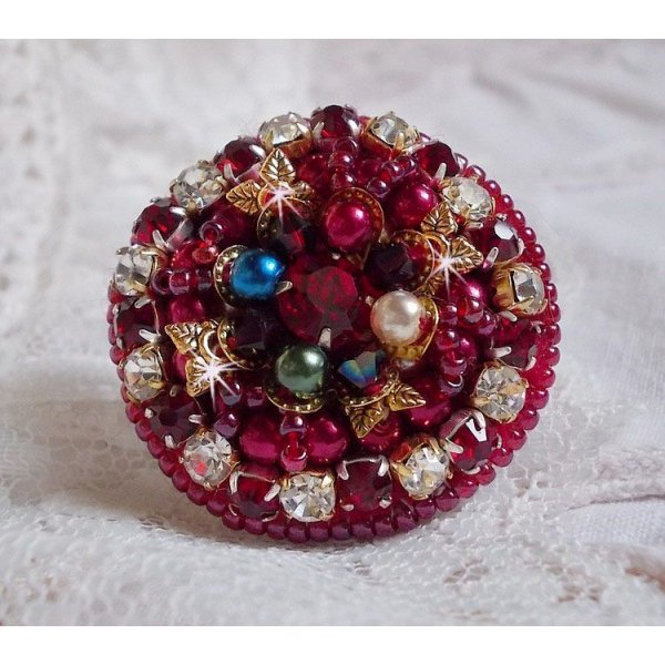 Bague Enchantement d'Automne avec des perles nacrées rouges et des cristaux