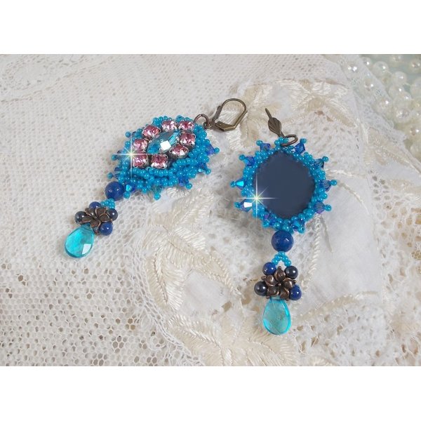 BO Belle Epoque broderet med Swarovski-krystaller, metalperler, runde perler og fr&oslash;perler