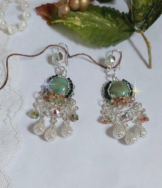 BO Blush Light green mont&eacute;es avec cabochons, estampes, breloques, perles Cristal Swarovski