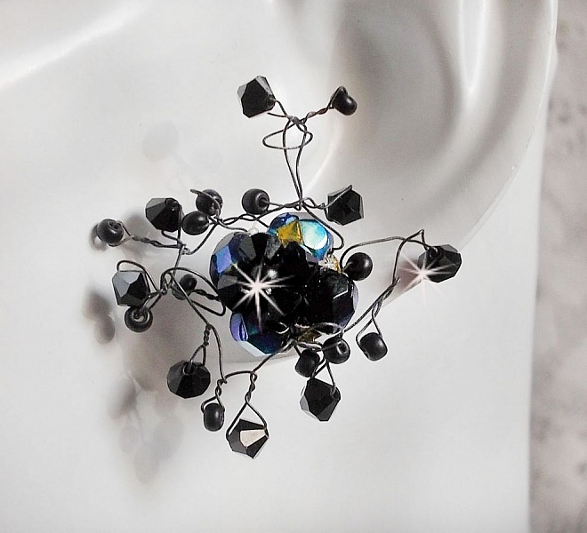 BO Douce Nuit med Swarovski-krystal snurrende toppe og glasfacetter