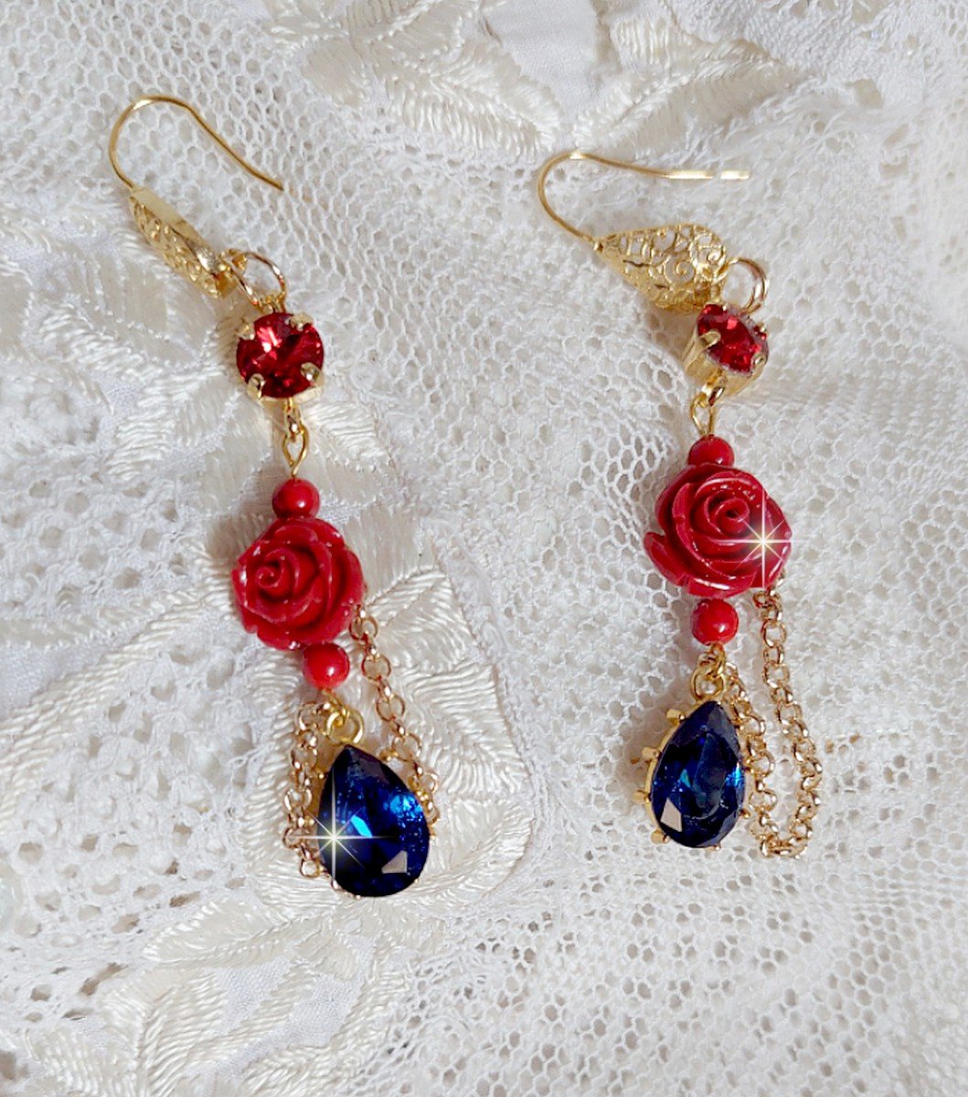 BO Flamenca montées avec cabochons en Cristal, roses en Résine, perles rondes en Jade, une chaîne avec des poires en oxyde de Zirconium