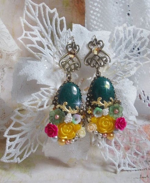 BO Jade Blomster skabt med ovale malaysisk jade cabochons, Swarovski krystaller, harpiks perler, glas blomster med kvalitets tilbeh&oslash;r 