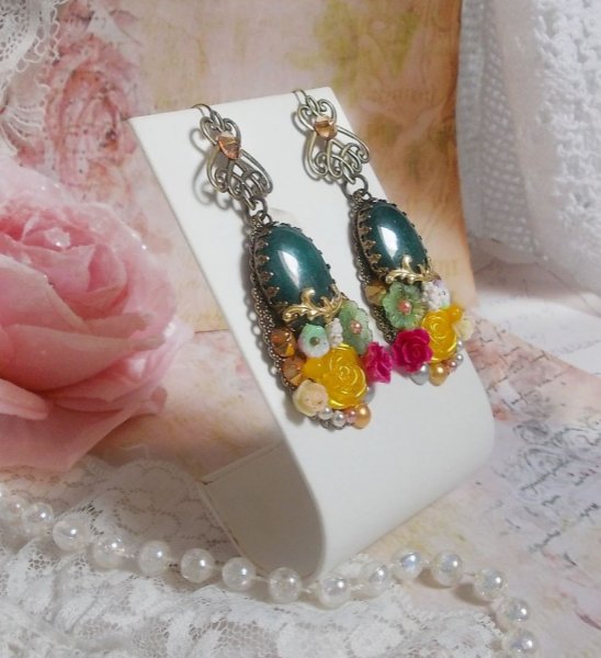 BO Jade Blomster skabt med ovale malaysisk jade cabochons, Swarovski krystaller, harpiks perler, glas blomster med kvalitets tilbeh&oslash;r 