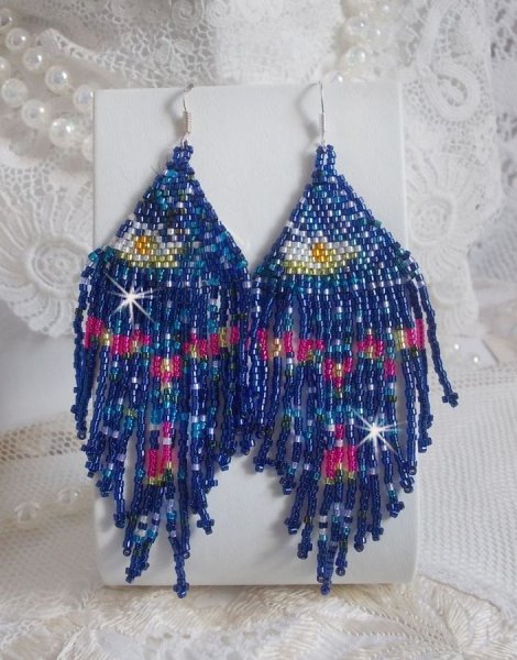 BO Vandliljer skabt med Miyuki fr&oslash;planter og Toho i bl&aring;, pink, hvid, gul, orange og gr&oslash;n