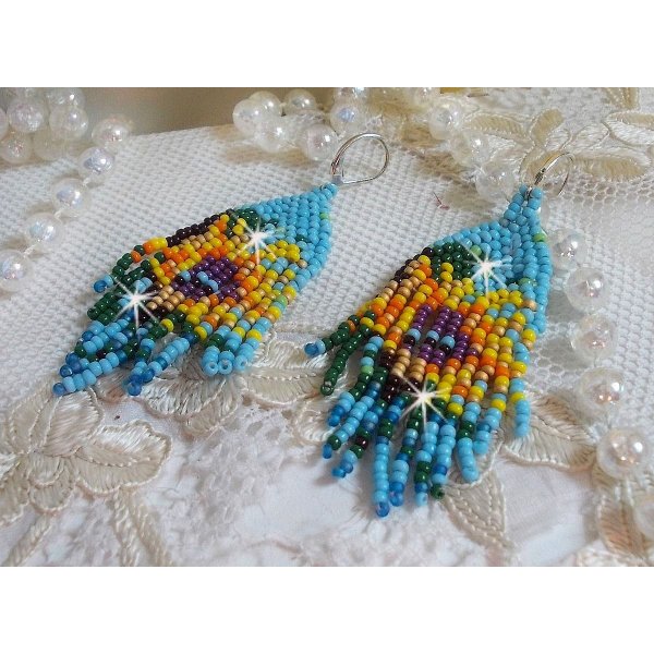 BO Sunflower skabt med for&aring;rsfarvede sten og s&oslash;lv sveller 925/1000