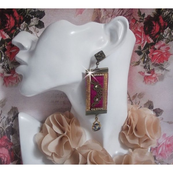 Vintage Arabesque BO skabt med Bordeaux fletninger, Swarovski krystaller og smukt tilbeh&oslash;r 