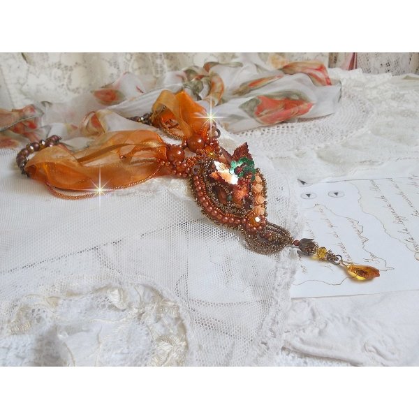 Souffle d'Automne Chic Ethnique vedh&aelig;ng, broderet med perler og Swarovski krystal 