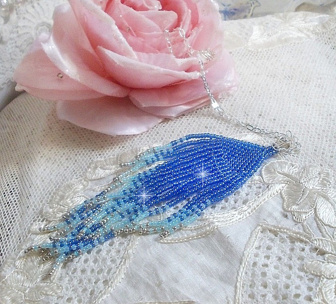 Soft Blue Dreams vedh&aelig;ng skabt med himmelbl&aring;, safir, s&oslash;lv kvalitet fr&oslash;perler med 925/1000 Sterling s&oslash;lv tilbeh&oslash;r