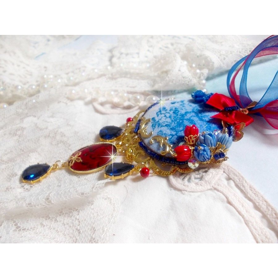 Pendentif Flamenca, cabochon émaillé de fleurs Bleues, roses résines, nacre abalone et jade Rouges, poires Zirconium et cristaux Bleu-Marine, breloques, pendentif résine époxy, un style Flamenco