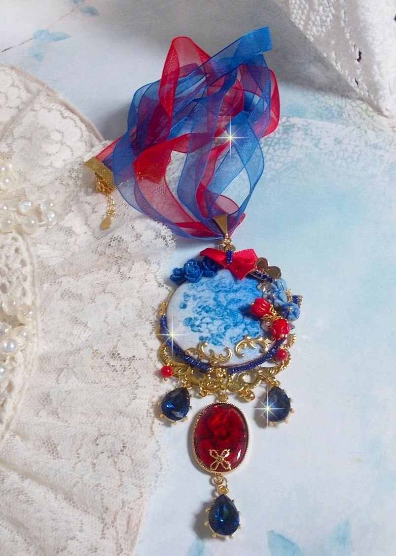 Pendentif Flamenca, cabochon émaillé de fleurs Bleues, roses résines, nacre abalone et jade Rouges, poires Zirconium et cristaux Bleu-Marine, breloques, pendentif résine époxy, un style Flamenco