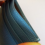 Lyseblå læder kortholder