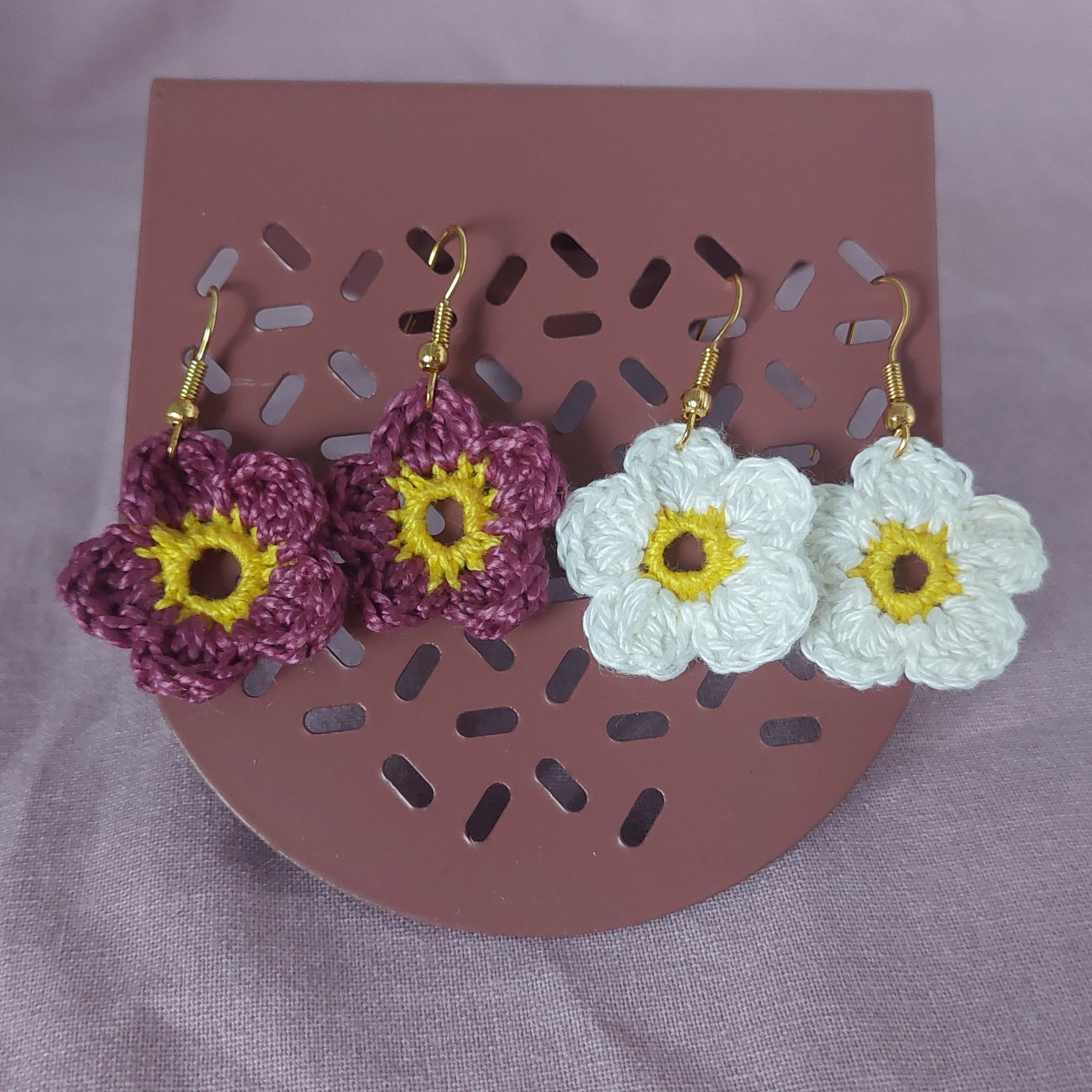 Boucles d'oreilles au crochet fleur simple