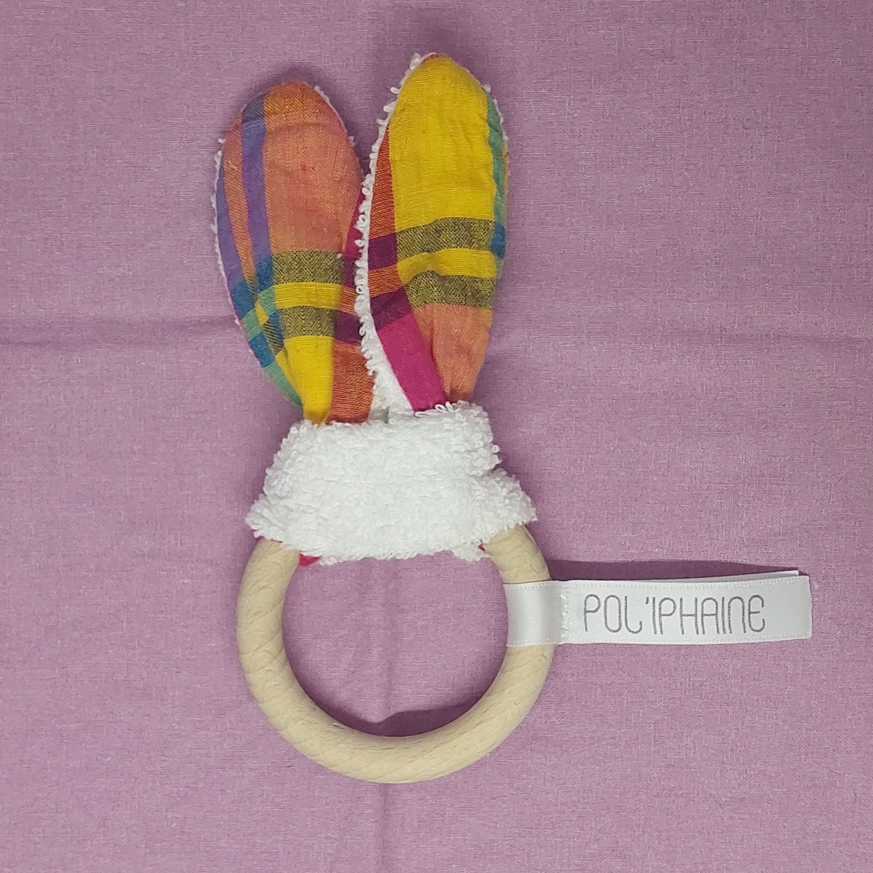 Lapin d&eacute;coratif pour b&eacute;b&eacute; carreaux rouge